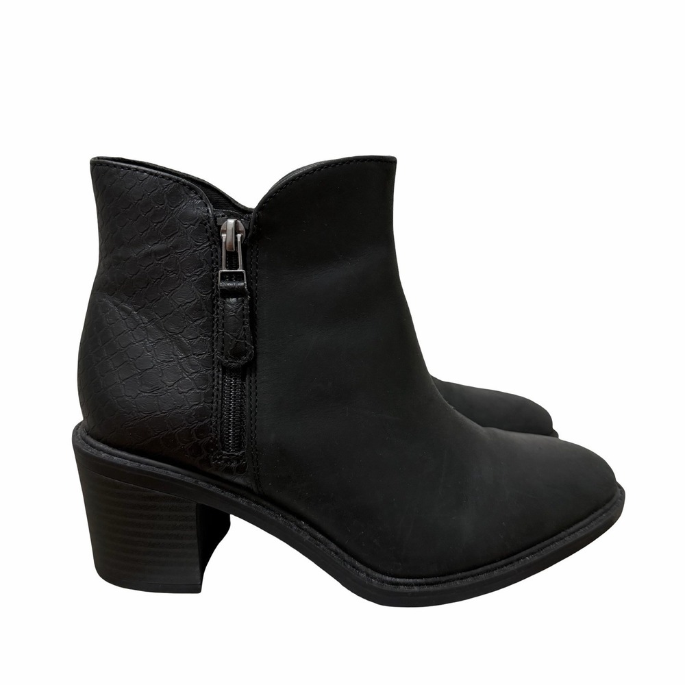 Clarks Scene Chunky Block Heel Leather Ankle Boots Womens US 7 EU 37.5 Black